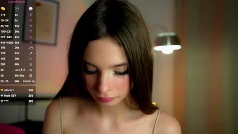 Snapshot of sonyaericsson chatting on December 5, 2024, 2:22 pm Eva 3 online show from December 5, 2024, 2:22 pm