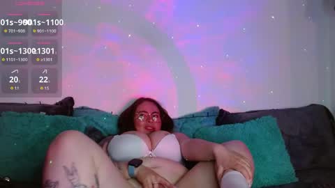 soofy online show from June 1, 2026, 4:25 am