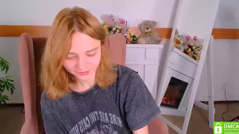 Litta online show from October 17, 2025, 8:44 pm