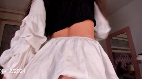 Sophia online show from December 8, 2024, 9:08 pm