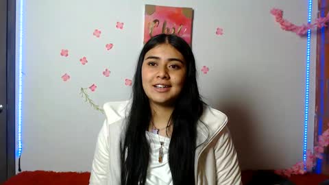 sophia online show from October 9, 2025, 1:14 am