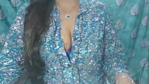 Sophia Tamil online show from March 7, 2025, 5:18 am