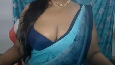 Snapshot of sophia_indian chatting on April 30, 2026, 6:09 am Sophia Tamil online show from April 30, 2026, 6:09 am