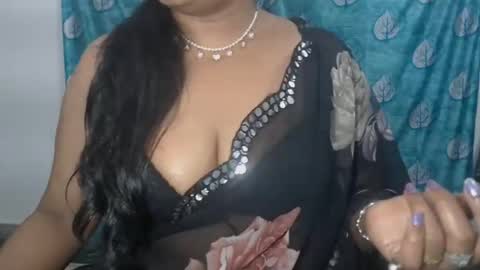 Snapshot of sophia_indian chatting on May 2, 2026, 6:40 am Sophia Tamil online show from May 2, 2026, 6:40 am