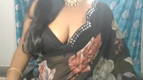 Snapshot of sophia_indian chatting on June 2, 2026, 4:36 am Sophia Tamil online show from June 2, 2026, 4:36 am
