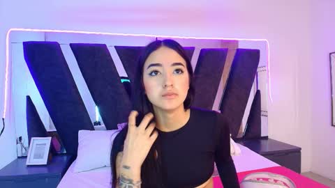 Snapshot of sophia_love__ chatting on February 16, 2026, 2:13 pm Sophia Love online show from February 16, 2026, 2:13 pm