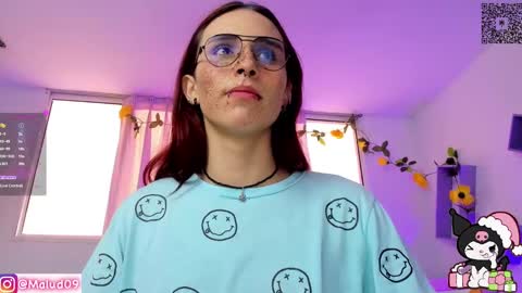 Snapshot of sophia_milano chatting on December 7, 2024, 12:02 pm sophia_milano online show from December 7, 2024, 12:02 pm