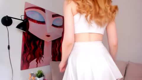 sophia_nya online show from April 4, 2026, 3:31 pm