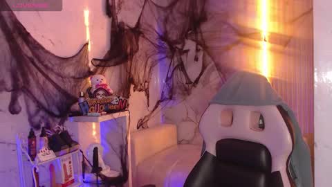 Sophia online show from October 29, 2025, 3:14 pm