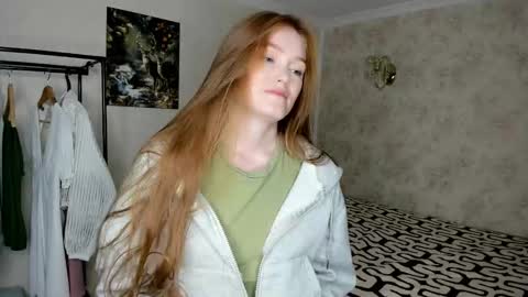 Sophia online show from September 9, 2025, 10:26 am