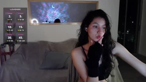 Sophia online show from September 13, 2025, 3:39 am