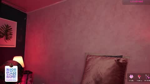 Snapshot of sophia_wilsonn_ chatting on June 27, 2026, 12:44 pm Sofi online show from June 27, 2026, 12:44 pm