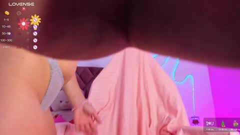 Snapshot of sophiaa__1 chatting on February 19, 2026, 1:51 pm Sophia online show from February 19, 2026, 1:51 pm