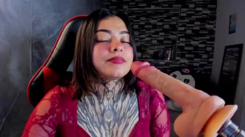 Snapshot of sophiaa_cherry chatting on May 16, 2026, 8:07 pm Sophia online show from May 16, 2026, 8:07 pm