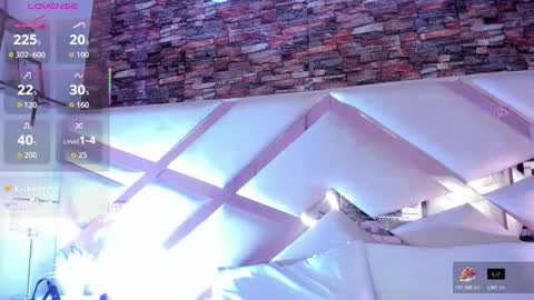 Sophia Paris online show from March 12, 2026, 2:50 am