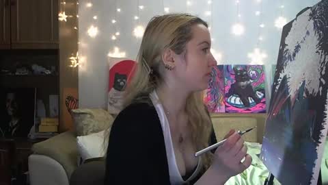 Snapshot of sophiasonata chatting on December 9, 2024, 4:05 pm SophiaSonata online show from December 9, 2024, 4:05 pm