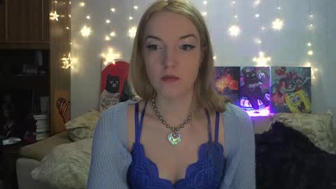 Snapshot of sophiasonata chatting on March 1, 2025, 8:21 pm SophiaSonata online show from March 1, 2025, 8:21 pm