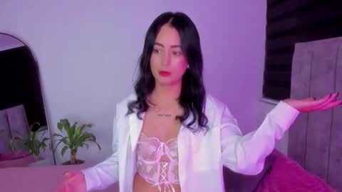  Sophie  online show from January 15, 2026, 12:04 am