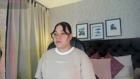 sophie__blare online show from July 7, 2026, 6:56 pm