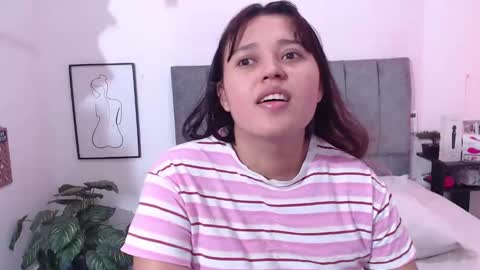 Sophie  Alis online show from October 22, 2025, 6:40 pm