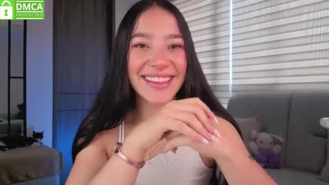 Sophie  online show from December 19, 2025, 2:24 pm