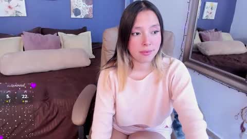 Snapshot of sophie_demoiselle chatting on November 11, 2025, 4:07 pm online show from November 11, 2025, 4:07 pm