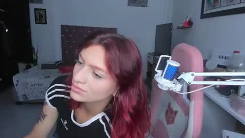 Snapshot of sophie_dolly_ chatting on June 14, 2026, 11:40 pm sophie doll online show from June 14, 2026, 11:40 pm