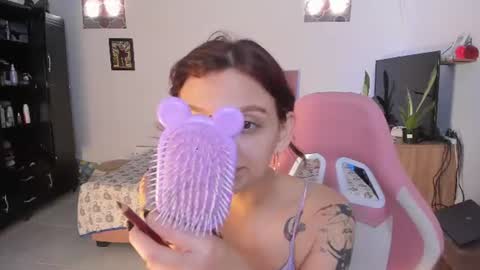 Snapshot of sophie_dolly_ chatting on July 7, 2026, 8:24 pm sophie doll online show from July 7, 2026, 8:24 pm