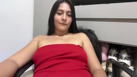 Snapshot of sophie_foxxx chatting on May 30, 2026, 12:41 am Sophie online show from May 30, 2026, 12:41 am
