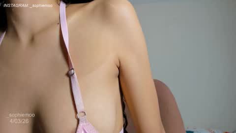 Sophie online show from March 5, 2026, 12:12 pm