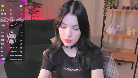 Snapshot of sophie_nomenal_ chatting on October 2, 2025, 8:49 pm sophie_nomenal_ online show from October 2, 2025, 8:49 pm
