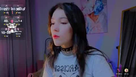 Snapshot of sophie_nomenal_ chatting on November 11, 2025, 9:26 pm sophie_nomenal_ online show from November 11, 2025, 9:26 pm