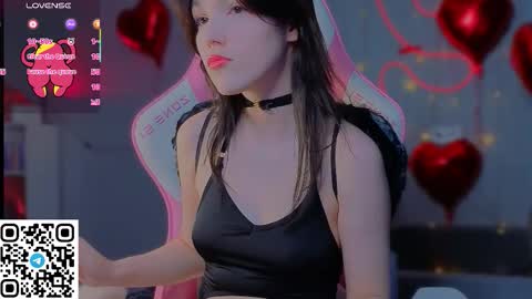 sophie_nomenal_ online show from February 14, 2026, 9:39 am