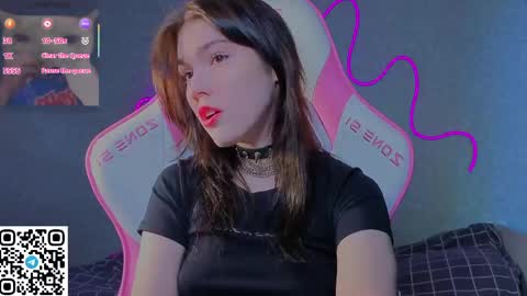 Snapshot of sophie_nomenal_ chatting on April 22, 2026, 3:13 pm sophie_nomenal_ online show from April 22, 2026, 3:13 pm
