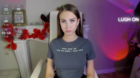 Sophie online show from October 2, 2025, 3:30 pm