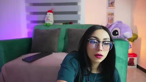sophie_soft69 online show from July 6, 2026, 6:54 am