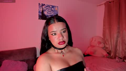 Sofia online show from March 4, 2026, 2:39 am