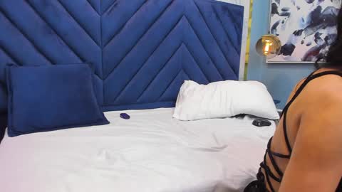 sophiebaker__ online show from January 26, 2025, 2:14 am