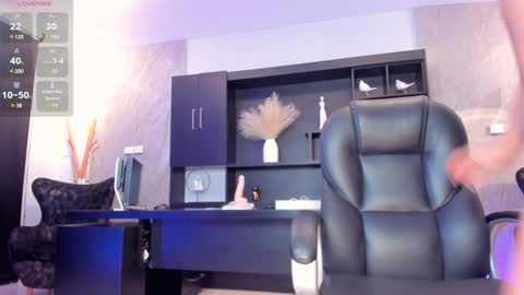 Sophie online show from January 16, 2025, 8:33 am