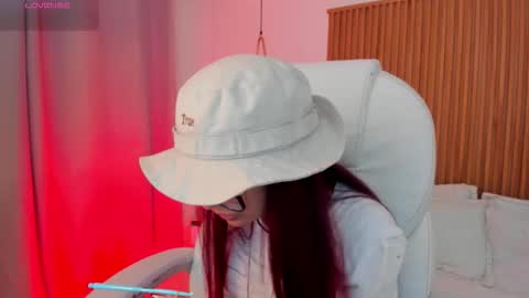   Sophie  IG sophiecherry es   online show from November 12, 2025, 2:34 am