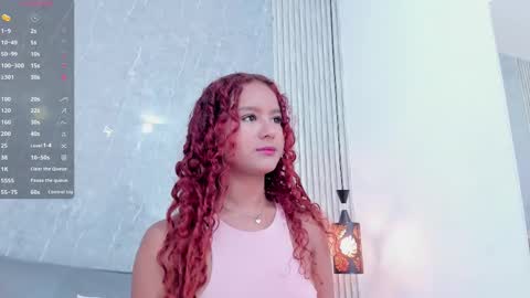 Snapshot of sophiee_velvet chatting on February 27, 2025, 12:34 pm online show from February 27, 2025, 12:34 pm