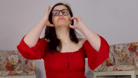 Snapshot of sophieerain chatting on September 29, 2025, 5:34 am Sophie Rain online show from September 29, 2025, 5:34 am