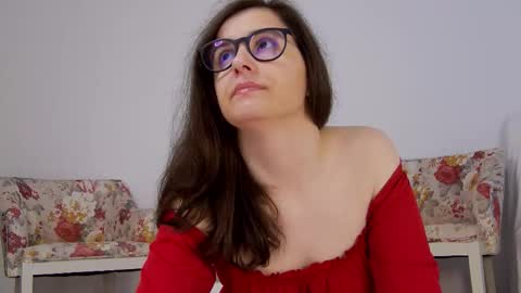 Snapshot of sophieerain chatting on October 18, 2025, 11:44 am Sophie Rain online show from October 18, 2025, 11:44 am