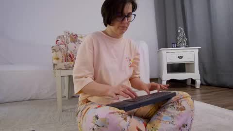 Snapshot of sophieerain chatting on January 12, 2026, 4:45 pm Sophie Rain online show from January 12, 2026, 4:45 pm