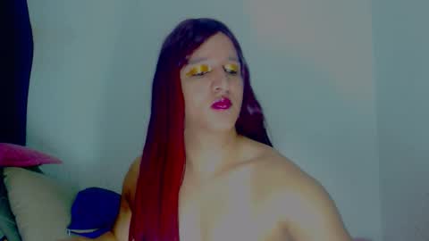 sophiehillsxo online show from November 3, 2025, 9:54 am