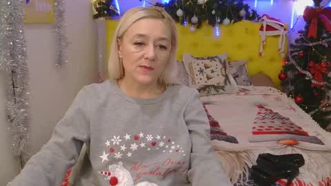 Snapshot of sophiekittyy chatting on January 19, 2025, 10:28 am sophiekittyy online show from January 19, 2025, 10:28 am