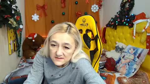 Snapshot of sophiekittyy chatting on January 23, 2025, 10:32 am sophiekittyy online show from January 23, 2025, 10:32 am