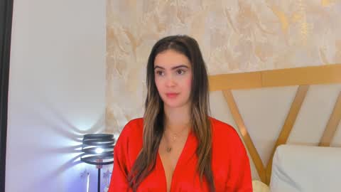 Snapshot of sophiekozlov chatting on December 17, 2024, 5:36 pm Sophie online show from December 17, 2024, 5:36 pm