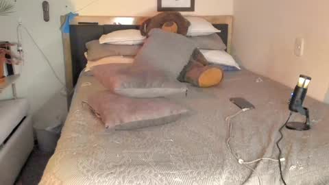 SofiTrans21 online show from December 27, 2024, 10:05 pm