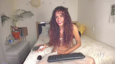 SofiTrans21 online show from December 3, 2025, 12:40 am